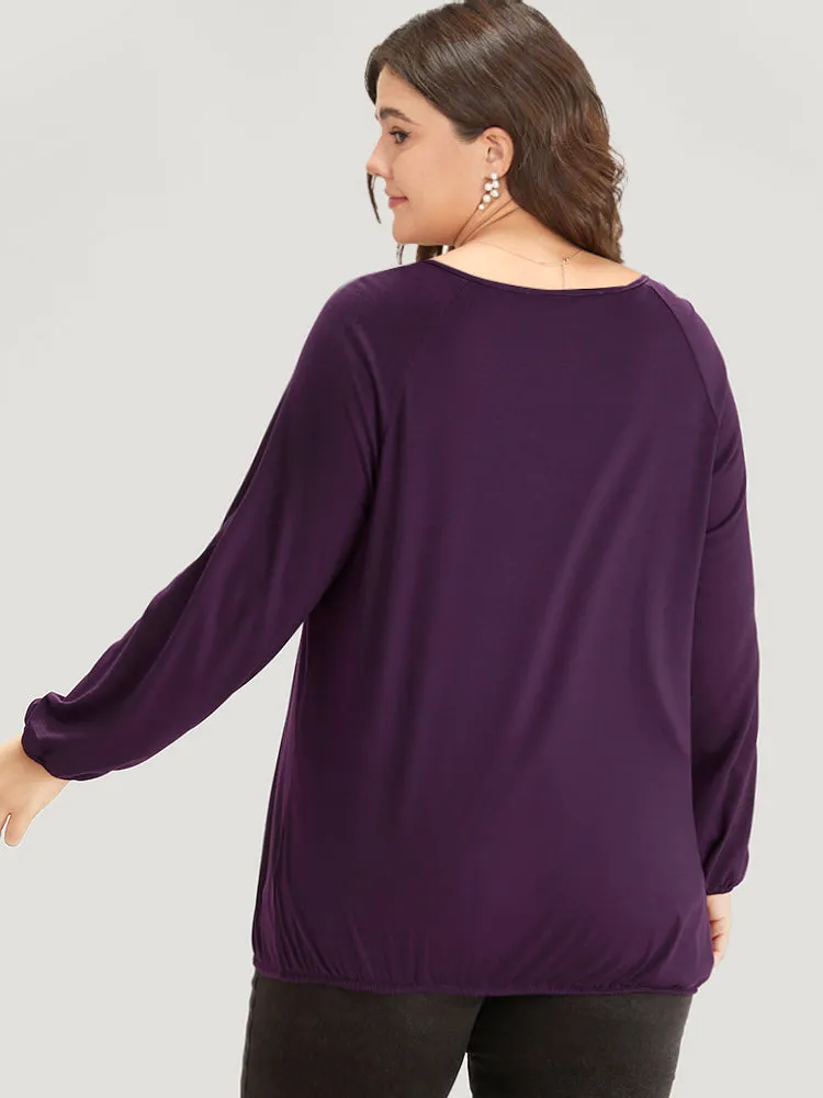 Plain Crisscross Keyhole Raglan Sleeve T-shirt sold by Bloomchic product image thumbnail 2