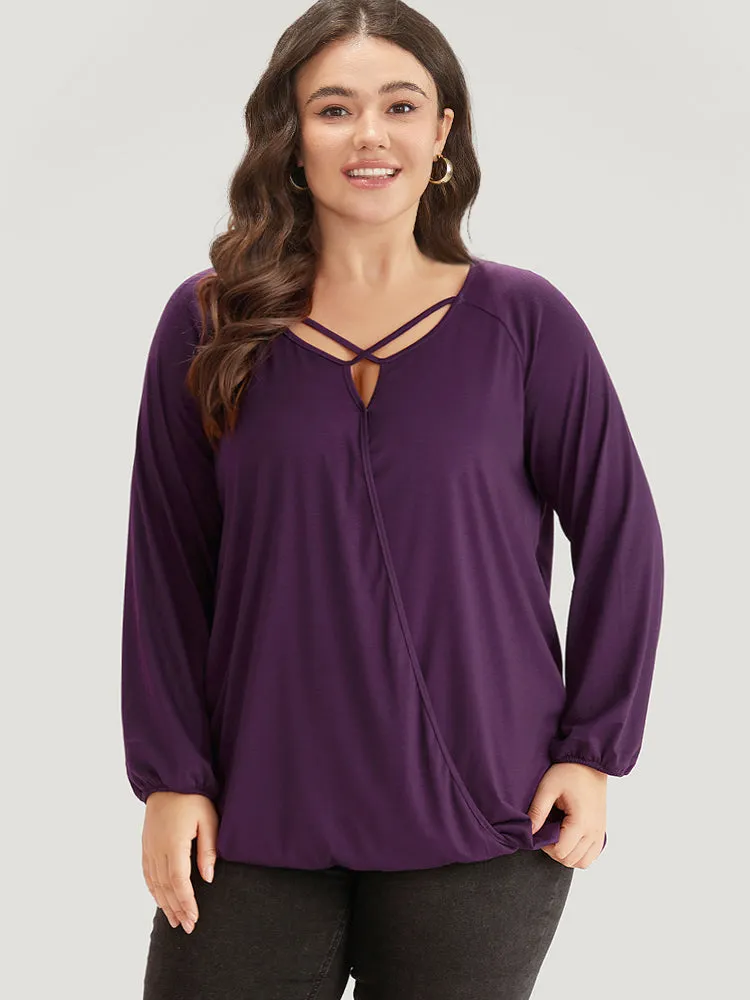 Plain Crisscross Keyhole Raglan Sleeve T-shirt sold by Bloomchic