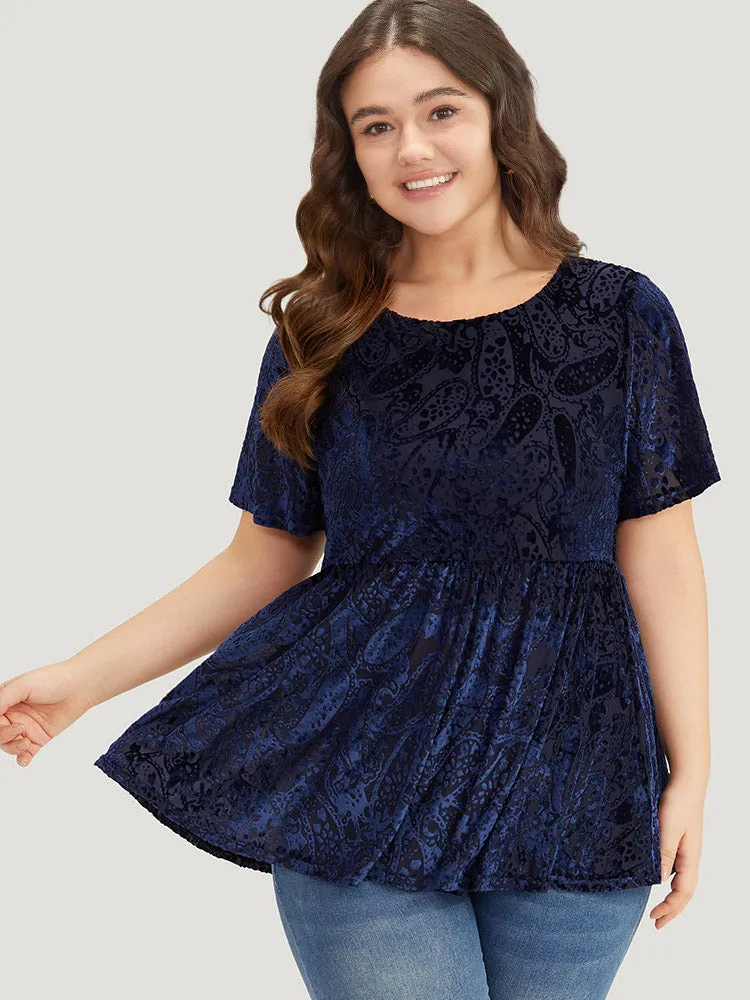 Plain Paisley Elastic Waist Ruffled Hem T-shirt sold by Bloomchic