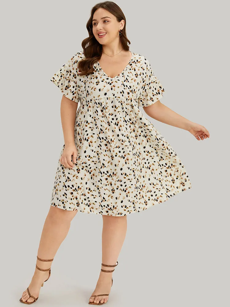 Allover Print Pocket V Neck Ruffle Sleeve Dress sold by Bloomchic product image thumbnail 4