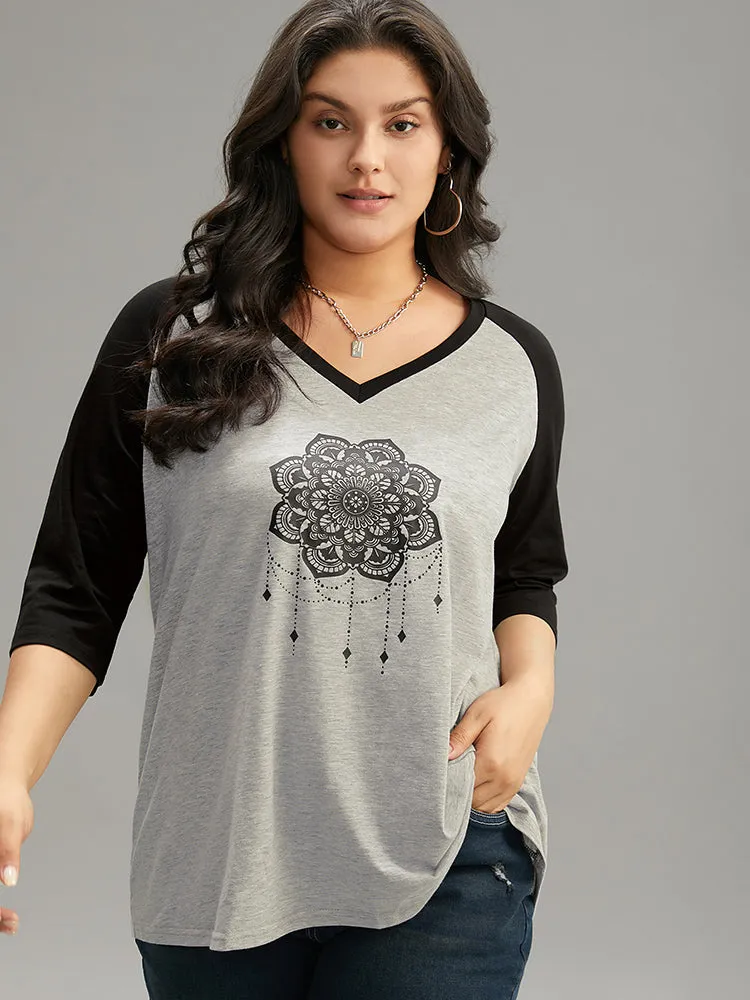 Boho Print Contrast V Neck Raglan Sleeve T-shirt sold by Bloomchic product image thumbnail 4