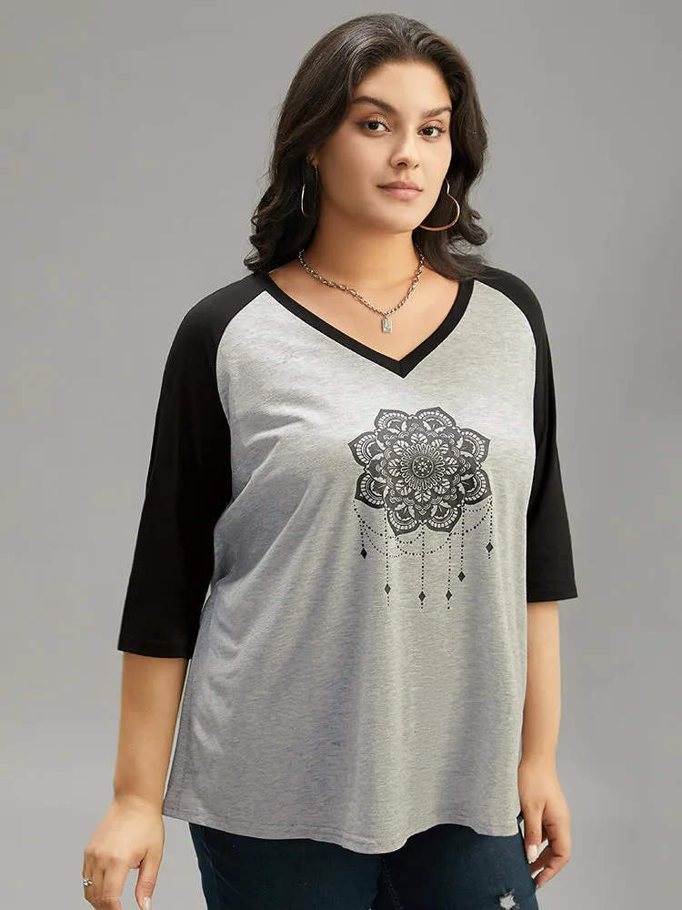 Boho Print Contrast V Neck Raglan Sleeve T-shirt sold by Bloomchic product image thumbnail 3