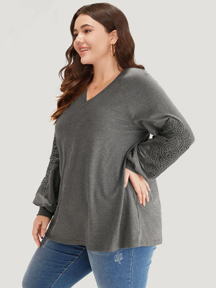 Plain Guipure Lace V Neck Raglan Sleeve Sweatshirt sold by Bloomchic product image thumbnail 3