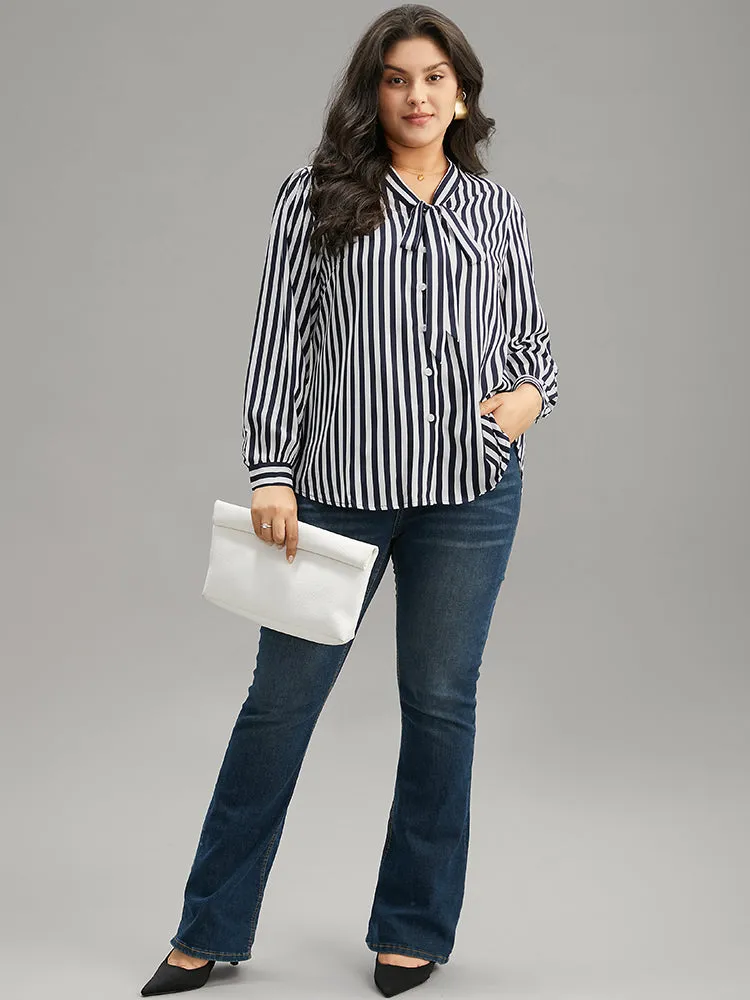 Striped Bowknot V Neck Curved Hem Woven Top sold by Bloomchic product image thumbnail 4