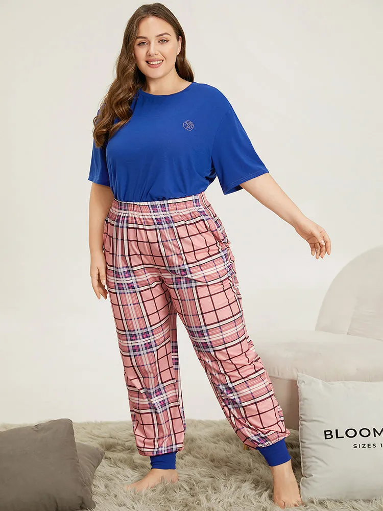 Plaid Pocket Elastic Waist Sleep Carrot Pants sold by Bloomchic product image thumbnail 5