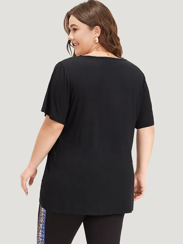 Bandana Print Patched Pocket T-shirt sold by Bloomchic product image thumbnail 5