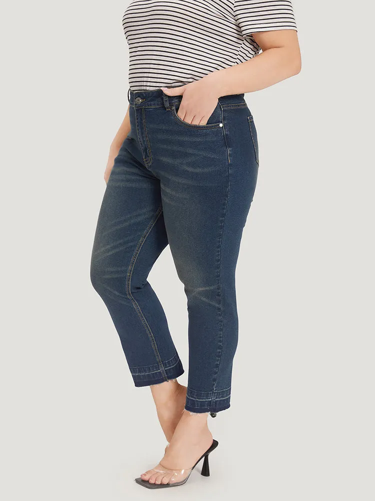 Solid Straight Cutoff Pocket Dark Wash Jeans sold by Bloomchic product image thumbnail 3