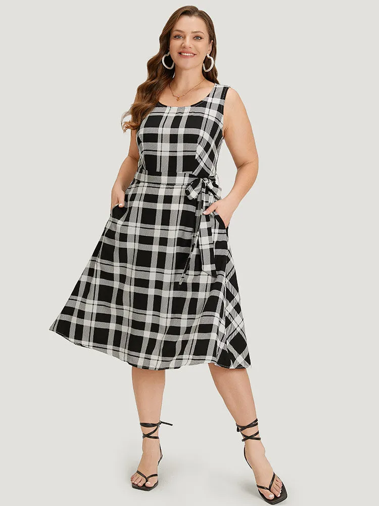 Plaid Pocket Zipper Belted Sleeveless Dress sold by Bloomchic product image thumbnail 3