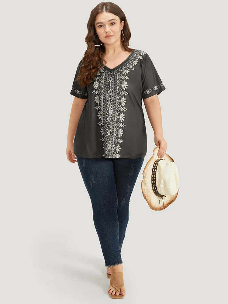 Bandana Print V Neck Short Sleeve T-shirt sold by Bloomchic product image thumbnail 3