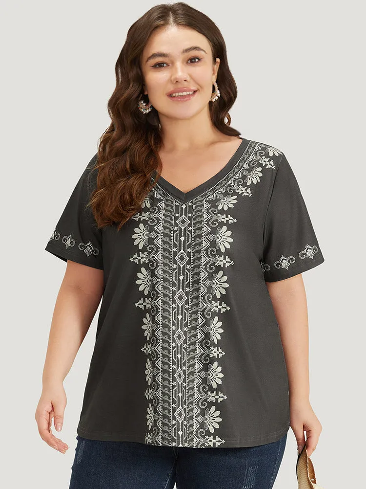 Bandana Print V Neck Short Sleeve T-shirt sold by Bloomchic