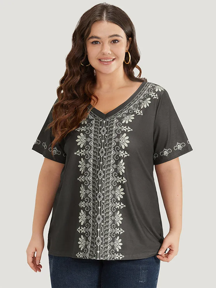 Bandana Print V Neck Short Sleeve T-shirt sold by Bloomchic product image thumbnail 5