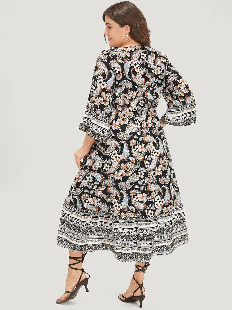 Floral & Paisley Print Elastic Waist Button Detail Dress sold by Bloomchic product image thumbnail 3