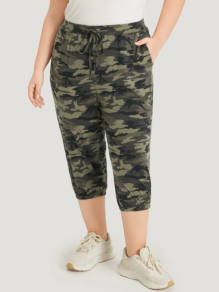 Camo Drawstring High Rise Pocket Cropped Sweatpants sold by Bloomchic product image thumbnail 3
