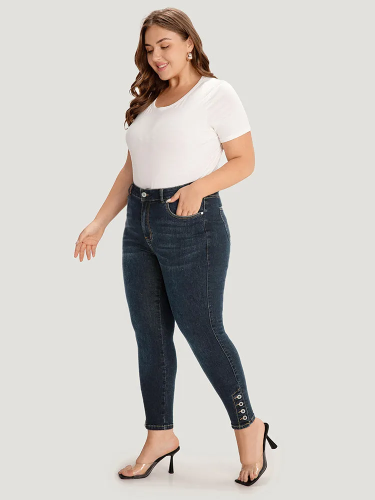 Plain Button Detail Pocket High Rise Jeans sold by Bloomchic product image thumbnail 3
