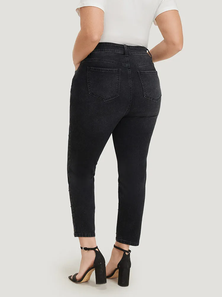 Beaded Detail Pocket Very Stretchy Black Wash Jeans sold by Bloomchic product image thumbnail 5