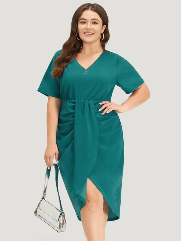 Plain Ruched Zipper Curved Wrap Hem Dress sold by Bloomchic