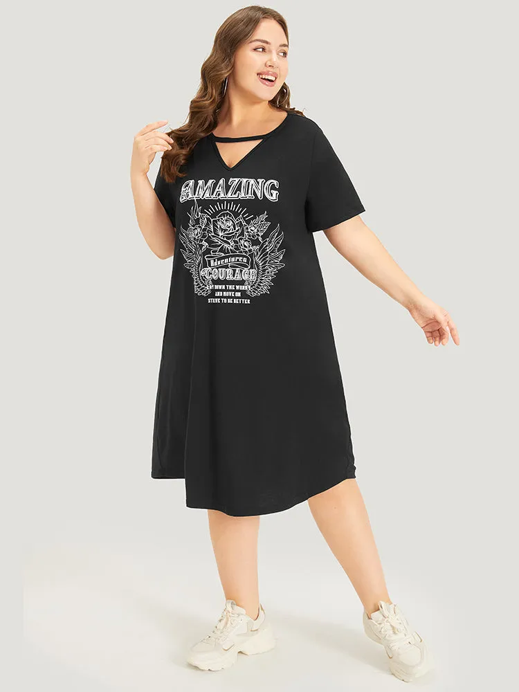 Graphic & Letter Print Pocket Cut Out Dress sold by Bloomchic product image thumbnail 4