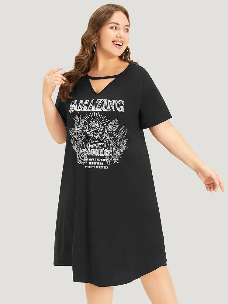 Graphic & Letter Print Pocket Cut Out Dress sold by Bloomchic