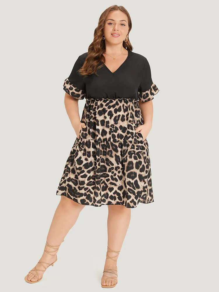 Leopard Print Patchwork V Neck Bell Sleeve Dress sold by Bloomchic product image thumbnail 4