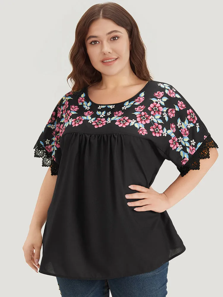 Floral Print Patchwork Lace Trim Gathered Blouse sold by Bloomchic product image thumbnail 2