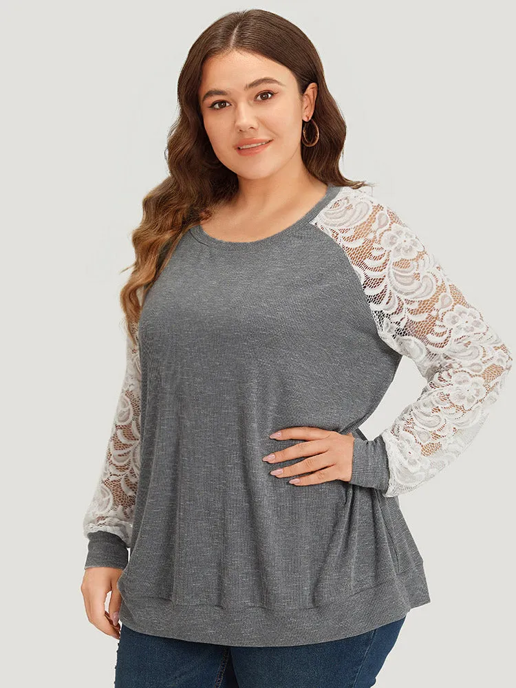 Lace Panel Raglan Sleeve Elastic Cuffs Sweatshirt sold by Bloomchic product image thumbnail 4