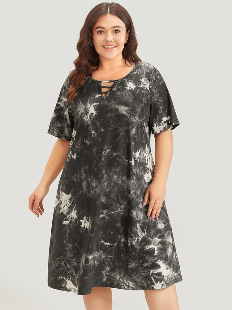 Marble Cut Out Pocket Zipper Midi Dress sold by Bloomchic