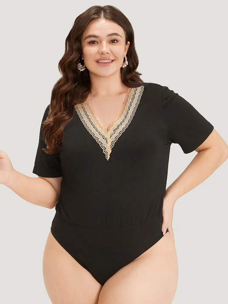 Contrast Lace Patchwork V Neck Bodysuit sold by Bloomchic product image thumbnail 3