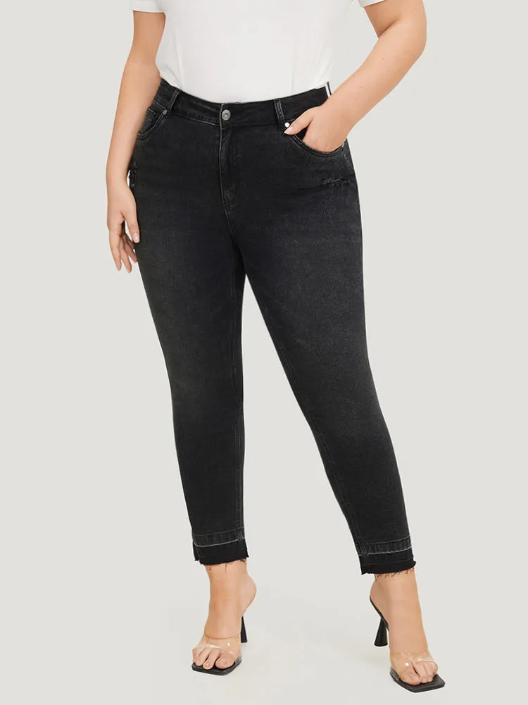 Plain High Rise Black Wash Ripped Jeans sold by Bloomchic product image thumbnail 3