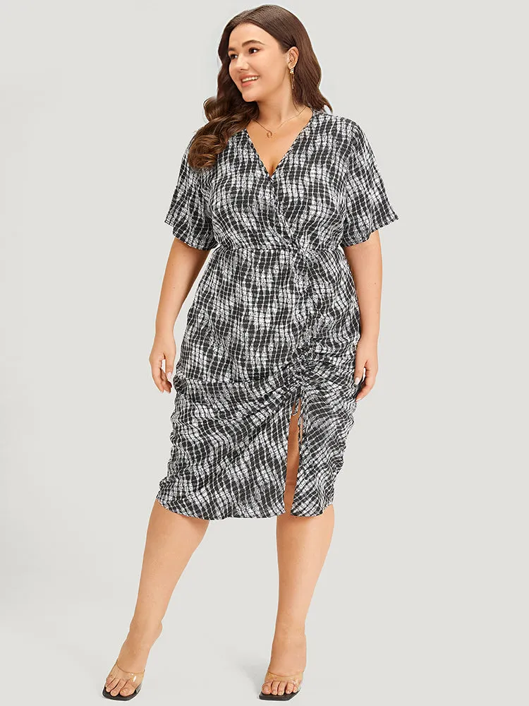 Geometric Split Hem Wrap Gathered Drawstring Dress sold by Bloomchic product image thumbnail 4