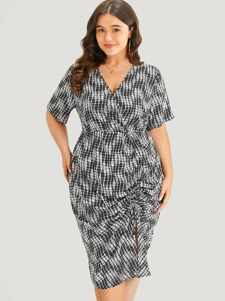 Geometric Split Hem Wrap Gathered Drawstring Dress sold by Bloomchic product image thumbnail 5