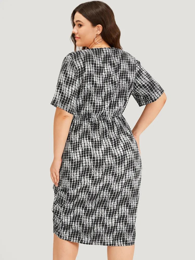 Geometric Split Hem Wrap Gathered Drawstring Dress sold by Bloomchic product image thumbnail 2