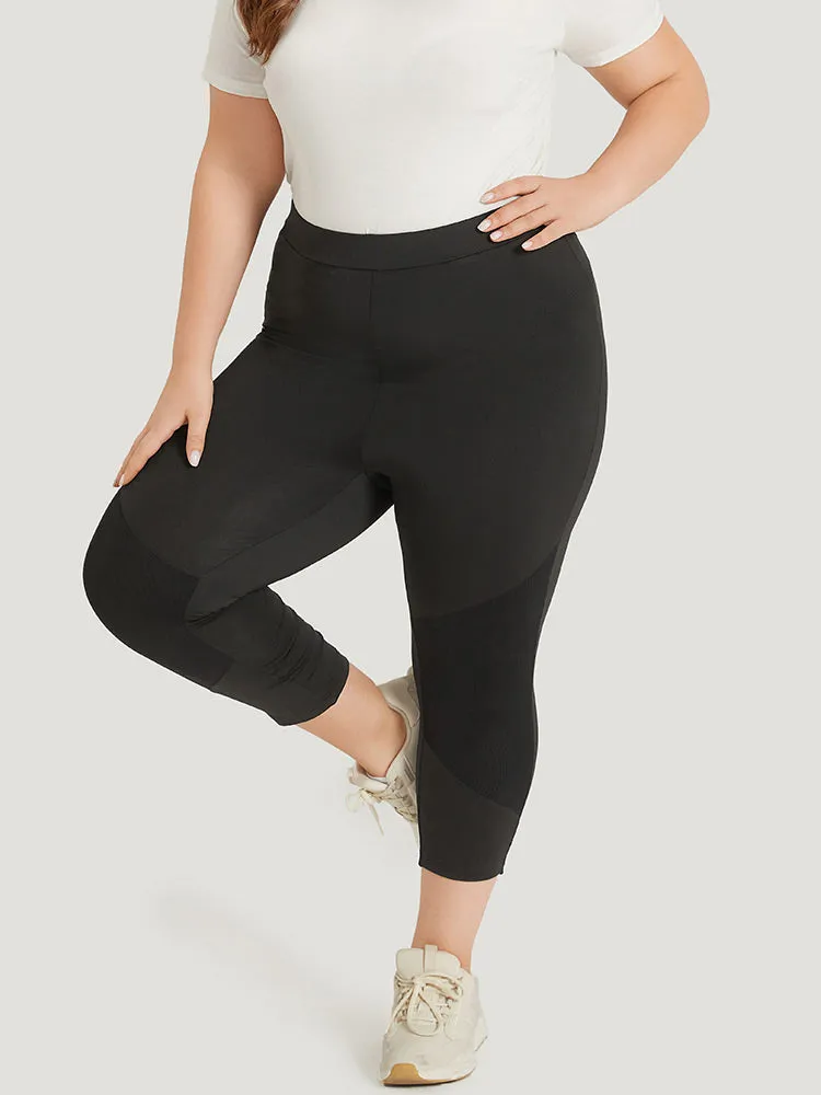 Supersoft Essentials Plain Crochet Mesh Elastic Waist Leggings sold by Bloomchic product image thumbnail 3