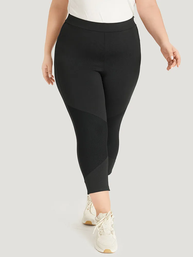 Supersoft Essentials Plain Crochet Mesh Elastic Waist Leggings sold by Bloomchic product image thumbnail 4