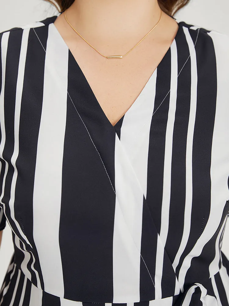 Striped Print Bowknot Pocket Surplice Neck Dress sold by Bloomchic product image thumbnail 5