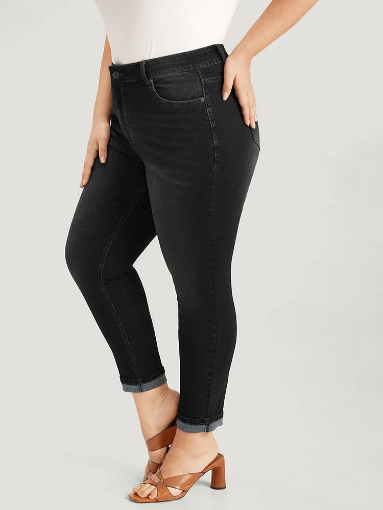 Very Stretchy Pocket Dark Wash Roll Hem Jeans sold by Bloomchic product image thumbnail 2