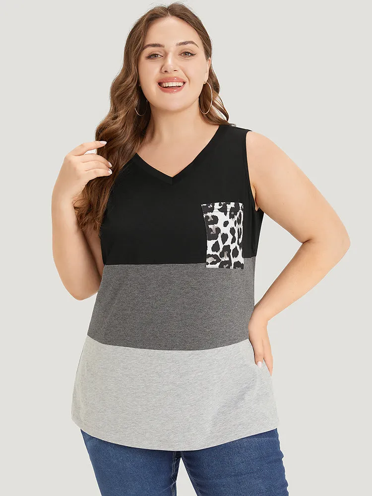 Leopard Contrast Patched Pocket Tank Top sold by Bloomchic product image thumbnail 2