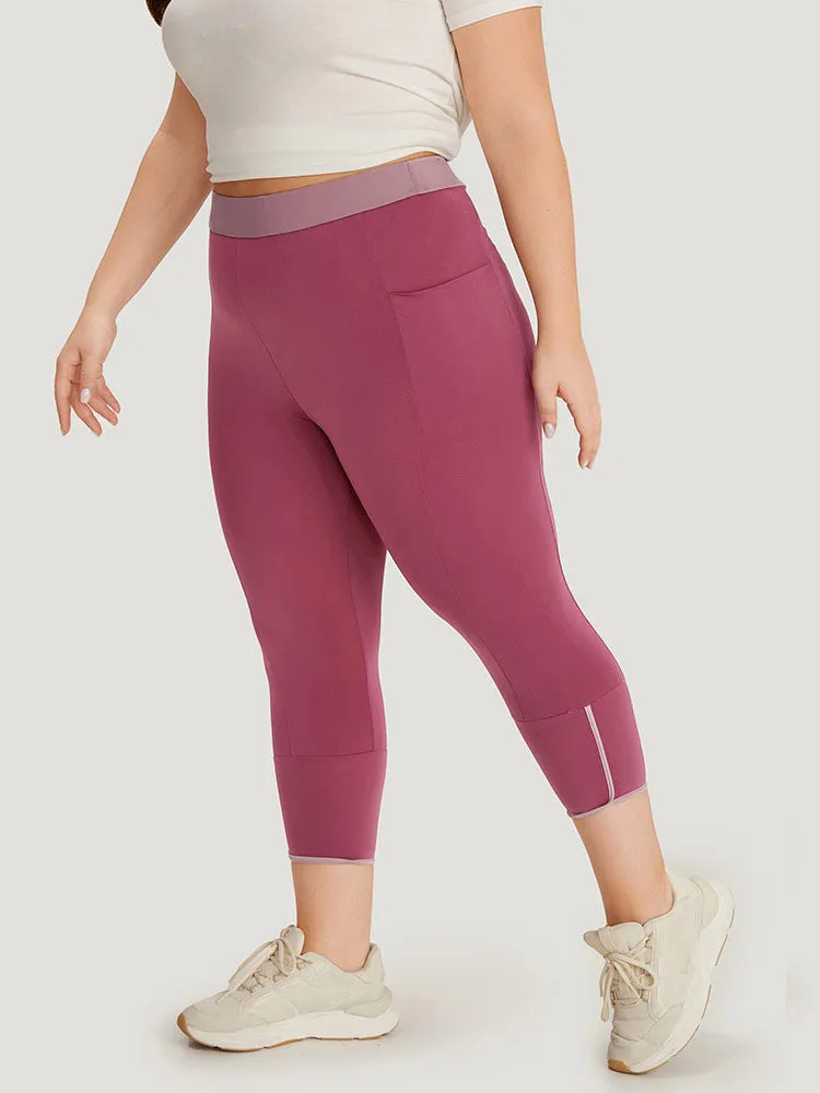 Two Tone Patchwork Pocket Skinny Leggings sold by Bloomchic