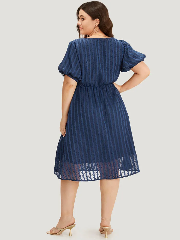Plain Textured Geometric Pocket Puff Sleeve Mesh Dress sold by Bloomchic product image thumbnail 2