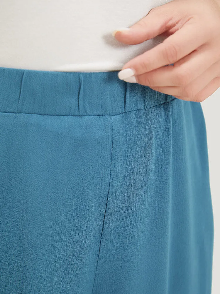 Solid Button Gathered Pocket Loose Cropped Pants sold by Bloomchic product image thumbnail 5