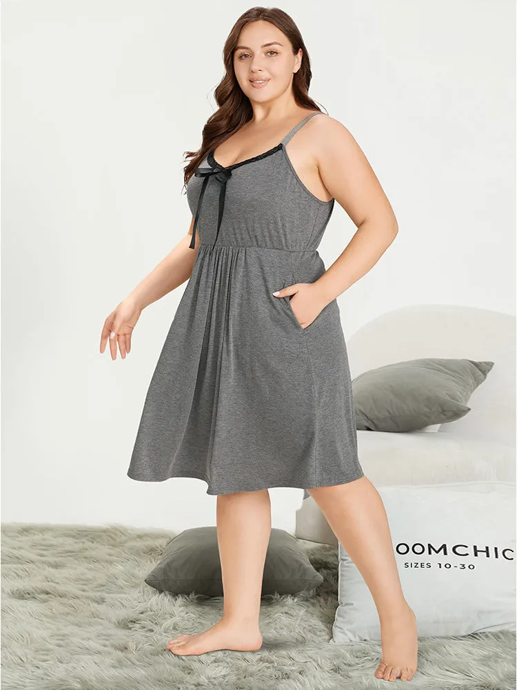 Plain Bowknot Pocket Lace Patchwork Night Dress sold by Bloomchic product image thumbnail 4