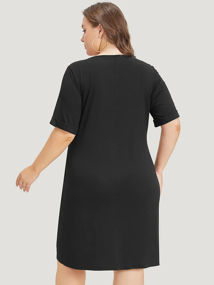 Supersoft Essentials Horoscope Print Pocket Roll Sleeve Dress sold by Bloomchic product image thumbnail 3