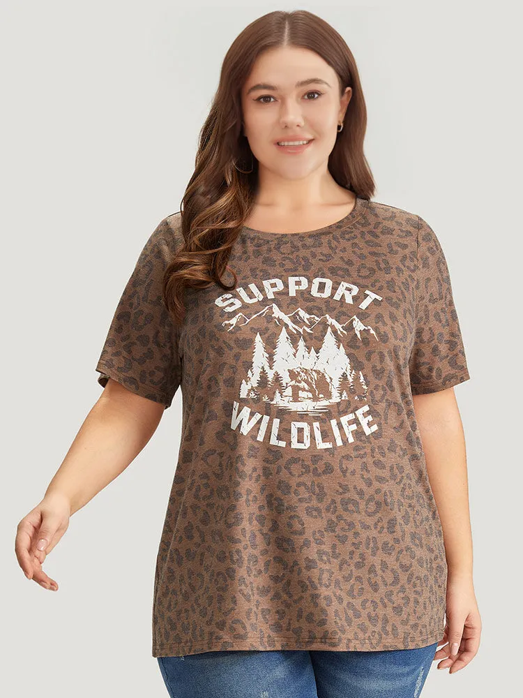 Leopard Graphic & Letter Print Crew Neck T-shirt sold by Bloomchic product image thumbnail 4
