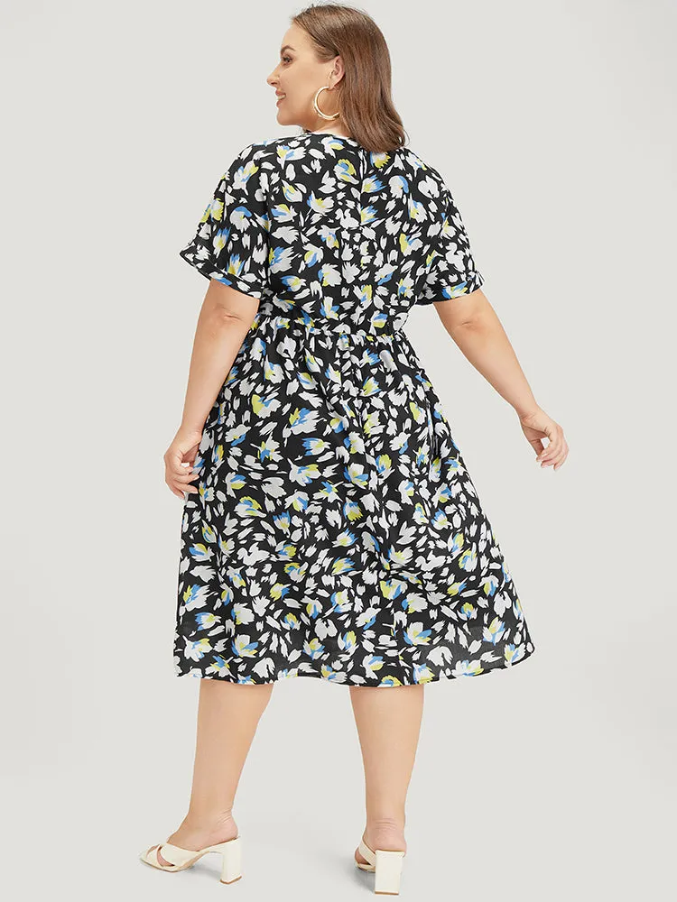 Floral Print Pocket Round Neck Flutter Hem Dress sold by Bloomchic product image thumbnail 2