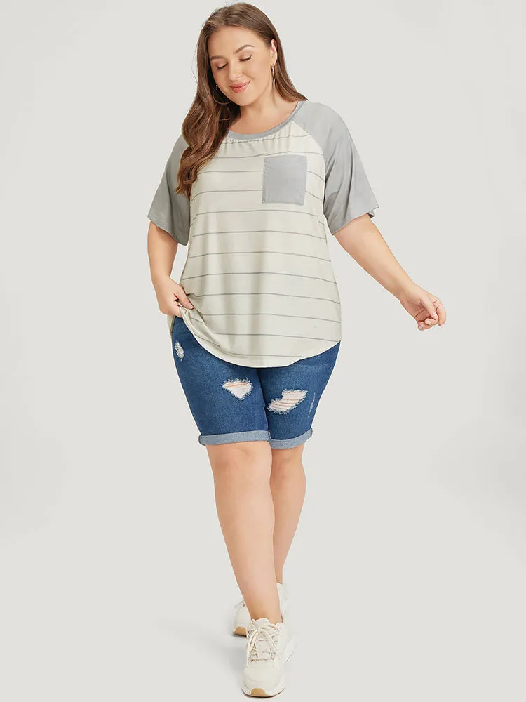 Striped Patched Pocket Raglan Sleeve T-shirt sold by Bloomchic product image thumbnail 4