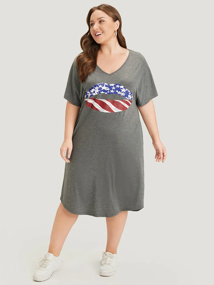 Lip & Star Print Pocket Arc Hem Heather Tee Dress sold by Bloomchic product image thumbnail 2