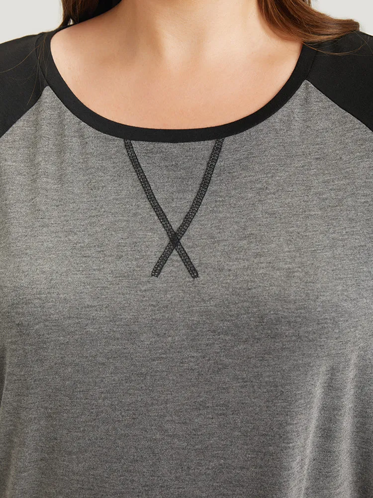 Two Tone Raglan Sleeve Crew Neck T-shirt sold by Bloomchic product image thumbnail 5