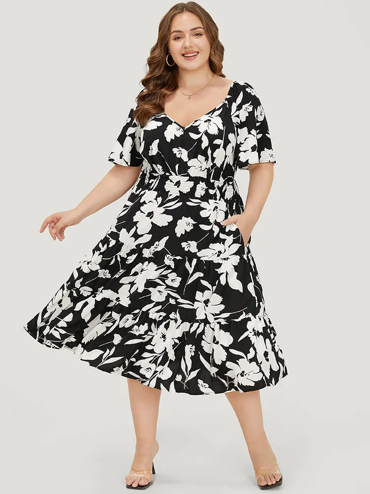 Floral Ruffle Pocket V Neck Shirred Dress sold by Bloomchic product image thumbnail 5