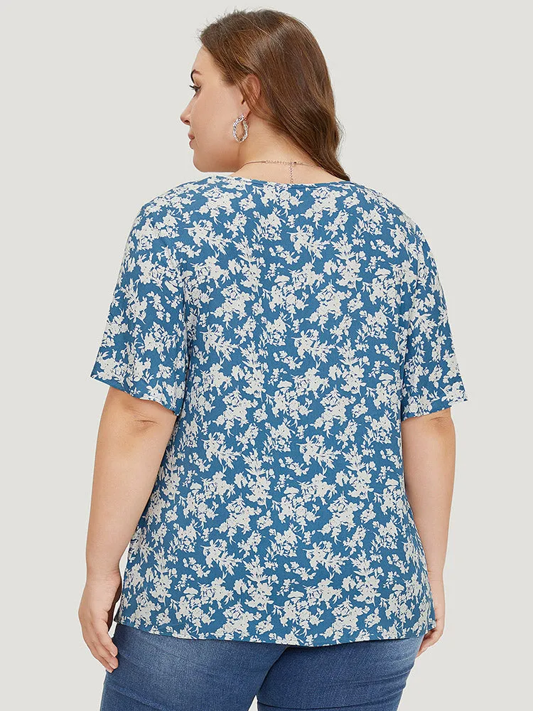 Floral Flutter Sleeve Gathered Blouse sold by Bloomchic product image thumbnail 4