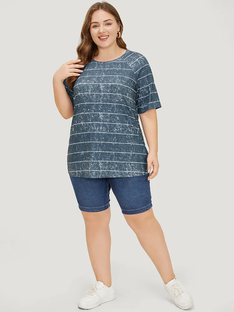 Striped Print Raglan Sleeve Vintage T-shirt sold by Bloomchic product image thumbnail 4