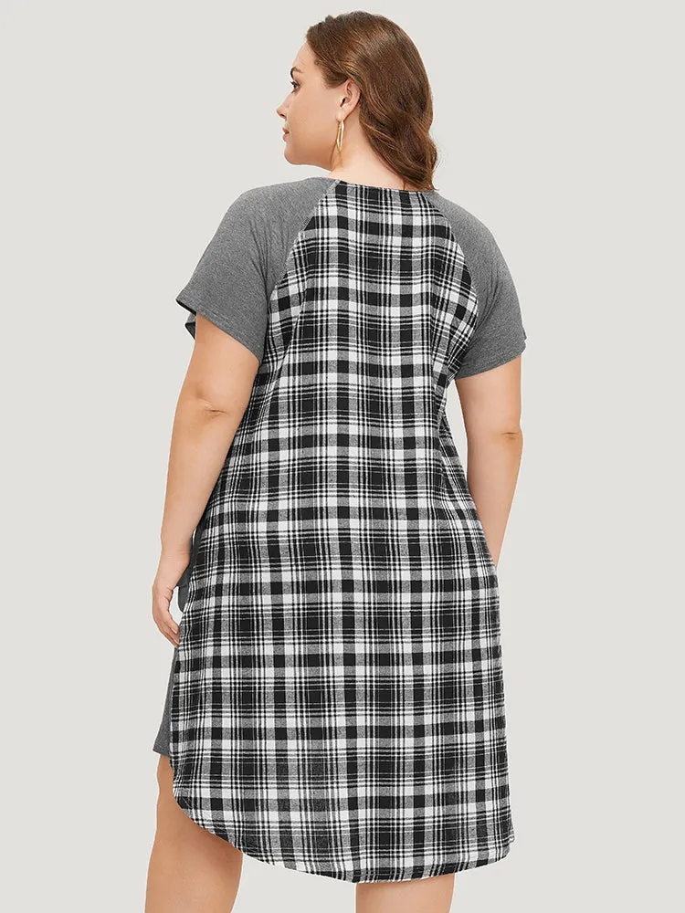 Plaid Patchwork Pocket Raglan Sleeve High Low Dress sold by Bloomchic product image thumbnail 2